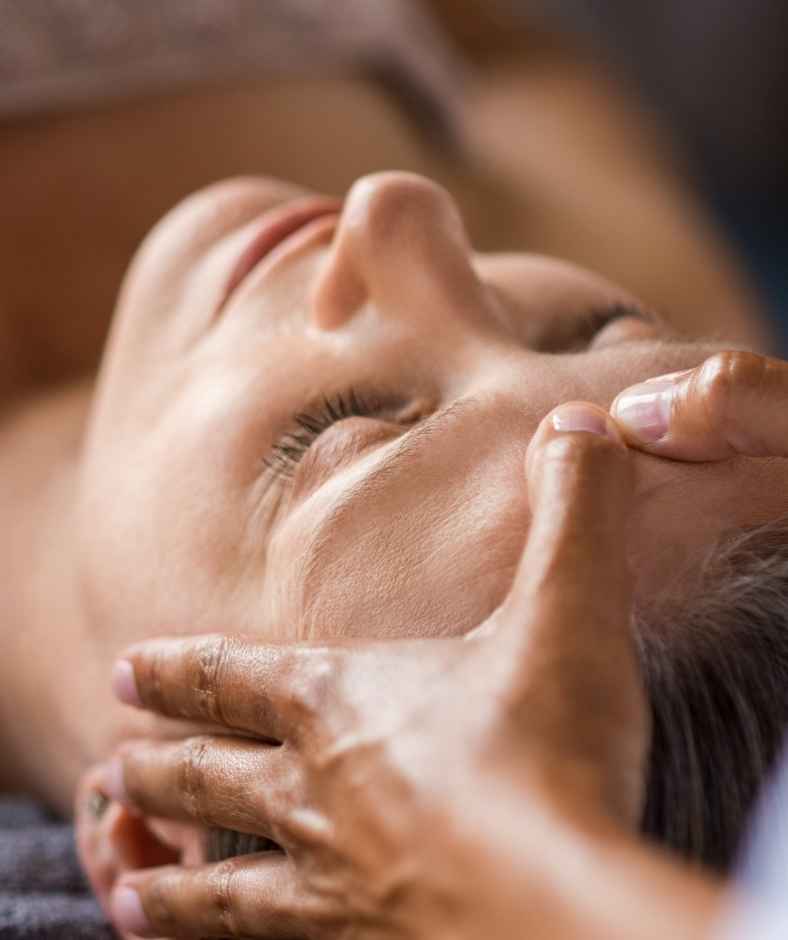 Soin visage dans l'institut Biotizen à Cesson-Sévigné